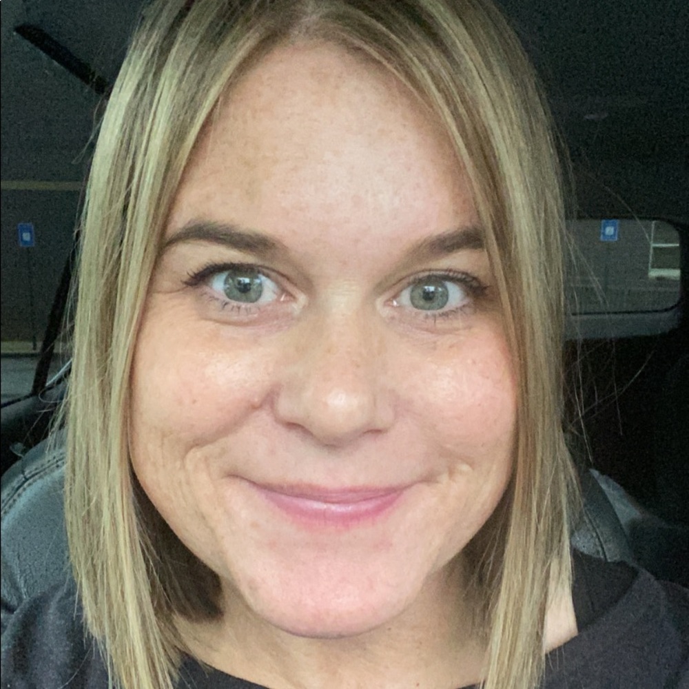 Meet your Posher, Farrah